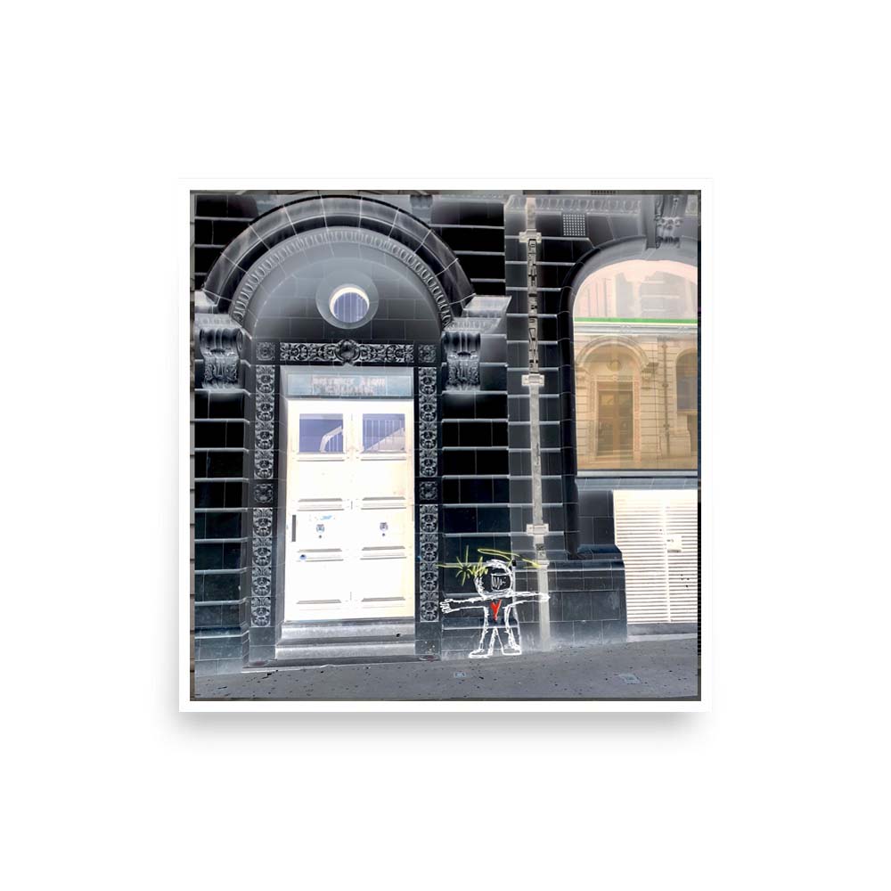 Photography print image of a two doors collared together with a life like figure. Colours black, white gold, green. Purpose, to be enjoyed, questioned and discussed.
JPG
• 1000 × 1000
• 86.45 kB